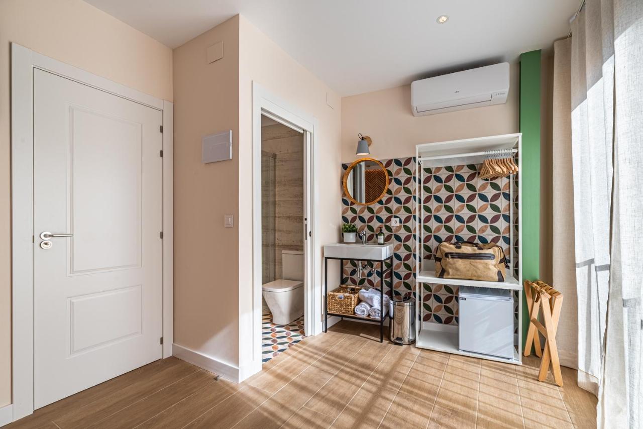 Vestal Suites Domo Кембрилс Екстериор снимка