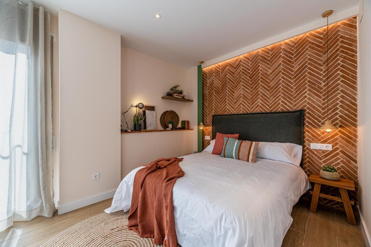 Vestal Suites Domo Кембрилс Екстериор снимка
