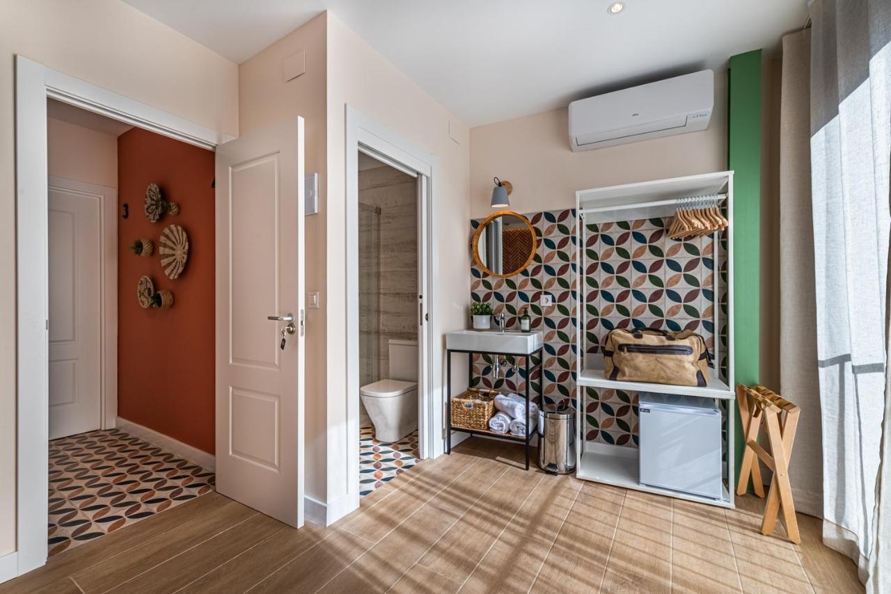 Vestal Suites Domo Кембрилс Екстериор снимка