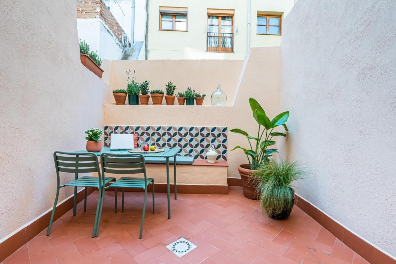 Vestal Suites Domo Кембрилс Екстериор снимка